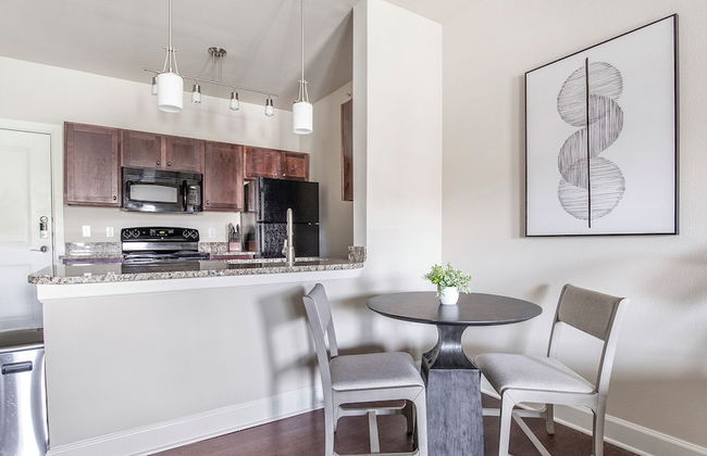 Westpointe Drive Apartments by Landing - Photo 22