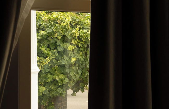 Bob W Holland Park London - Foto 2