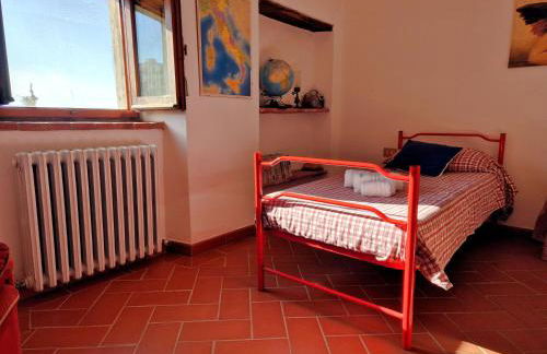 L'oasi del Borgo con Biliardo e Camino nelle Balze - Foto 21