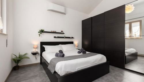 8Min Airport Orio Al Serio - Attico Lusso e Terrazza - Photo 4