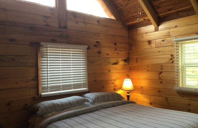 Kozy Haven Log Cabin Rentals - Foto 1