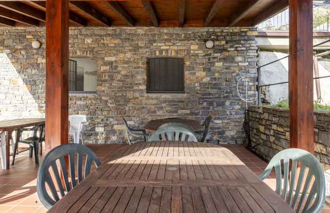 Apartment in Diano Castello with swimming pool and terrace - Photo 14