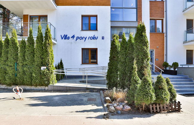 Willa 4 Pory Roku Apartment by Renters - Photo 43