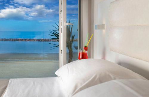 White Suite & Apartments - Foto 8