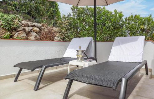 Awesome Home In Trullent - Foto 6