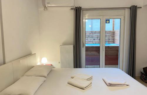 Jacuzzi studio close to athens airport!! - Foto 11