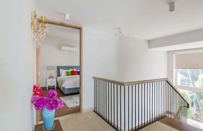 Aria - Lux 5BR Villa in Anjuna Perfect for Groups - Photo 23