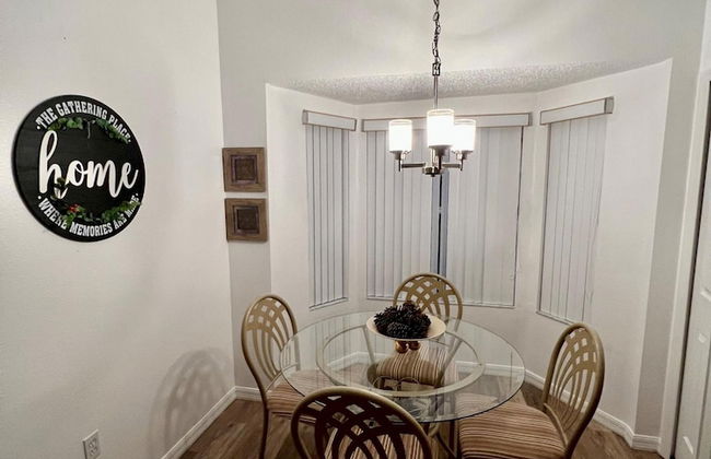 Grand Luxury 4BD Pool Home Disney Universal - Foto 13