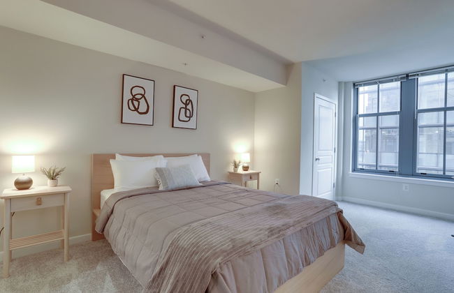 Walkable Alexandria Apts - Photo 15