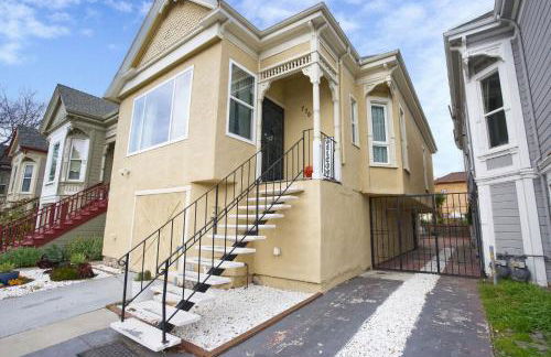 The Black and White House - Foto 12