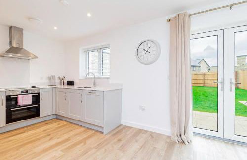 Stylish 4 Bedroom Home Perfect for Families - Foto 8