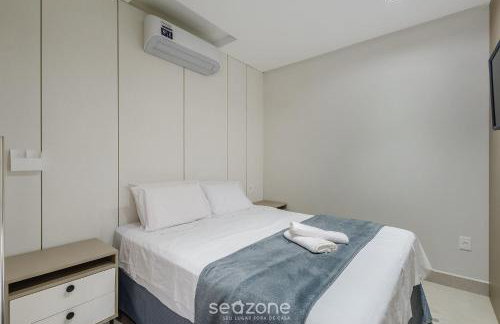 Sua estadia exclusiva com piscinas e jacuzzi a 500m da praia - ELF - Foto 55