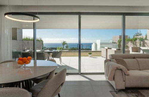 Apartment with spectacular view in Cabopino - Photo 9