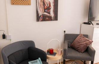 Apartment City Cat - Photo 8