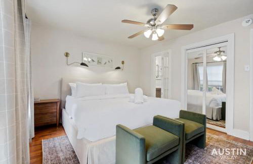 Elegant Escape Gourmet Kitchen and Outdoor Living - Foto 29