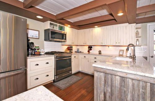 Creekside Farmstead - Pool - Hot Tub - 3 Min to Lake - Pets Allowed - Foto 45