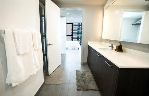 Downtown Miami 2BR Retreat - Walk to Bayside & Port - Sleeps 6 - Foto 11
