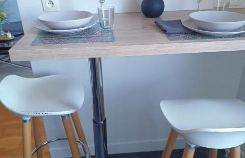 Appartement T2, fonctionnel, Parking,balcon ,2 minutes gare ,17 minutes Paris - Foto 10