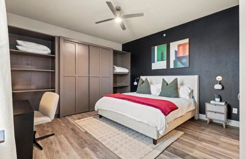 Modern Executive 1BR King Bed - Walk to West 7th - Foto 1