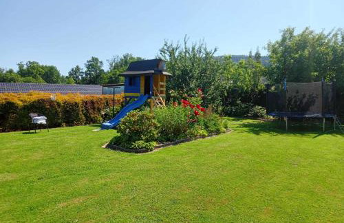 POD RÓŻĄ - Foto 26