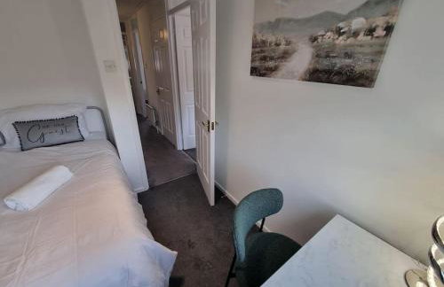 Charming 3Bed House in Strood - Foto 25