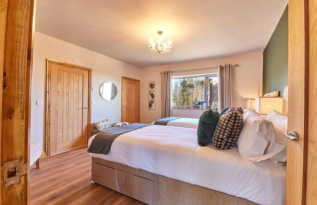 Host Stay The Parlour - Photo 15