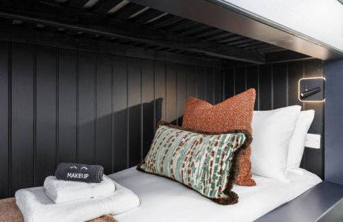 The Bruces Quarter - Photo 27