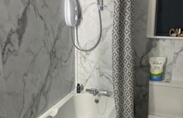 Almondbank Cottage - 2 Bedrooms, 8 miles from Portree Earlier check-in at 2pm - later departure time of 11am - Foto 3