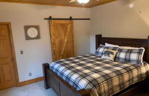 Lazy Bear Inn - Foto 8