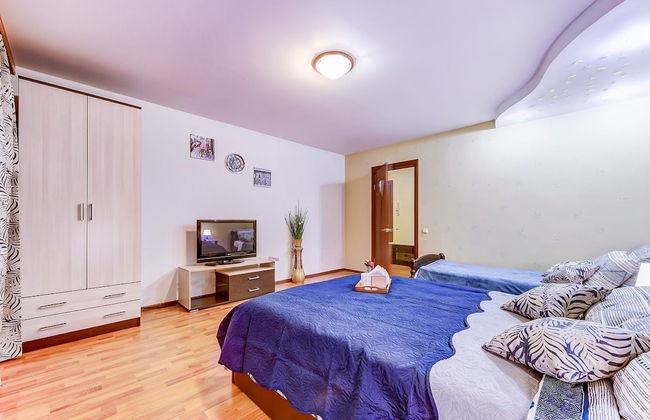 Apartment Vesta Savushkina - Photo 4