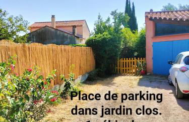 Calme et Intimité proche Avignon Piscine options au choix privée ou partagée de juin à octobre - Foto 5