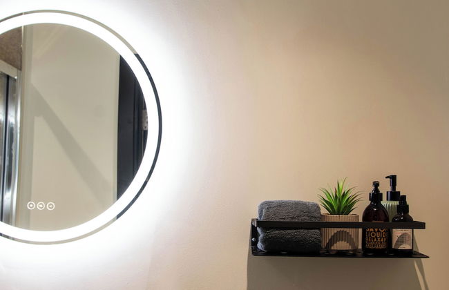 Thetford Hive - Photo 44