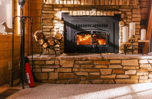 Furnished Deck and Fire Pit Happy Jack Cabin - Foto 5