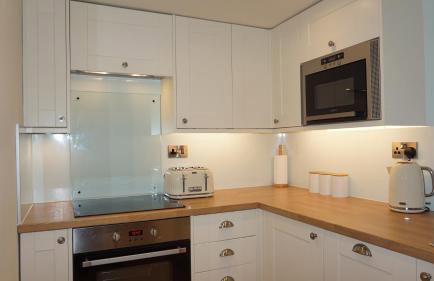 Wheat Cottage - 5* Cyfie Farm with private covered hot tub - Foto 5