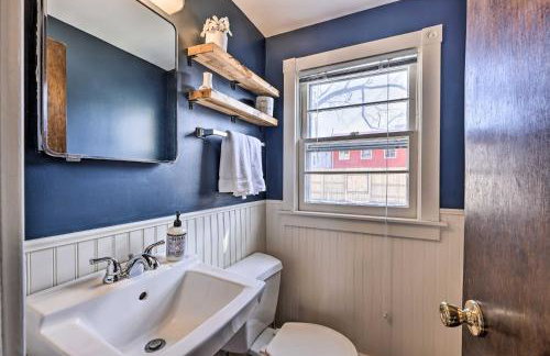 Newly Renovated Home Close to Dtwn Lawrence! - Photo 14