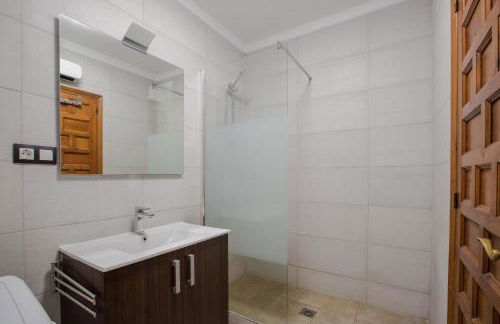 Mistral Seafront up. Vistas al Mar - Photo 14