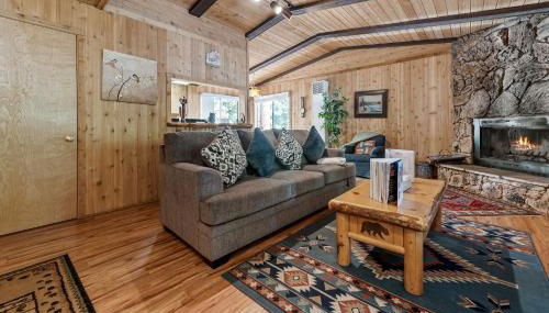 Granny's Love Shack - TRANQUIL RETREAT STEPS AWAY FROM THE NATIONAL FOREST! - Foto 4