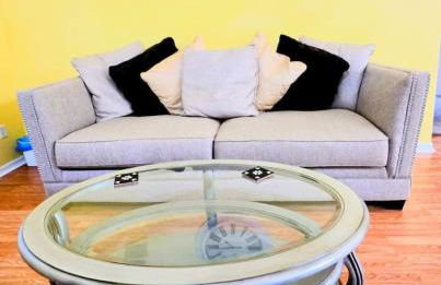 Joyful and Bright 4 Bedroom 3 Bathroom Pool Home - Foto 4