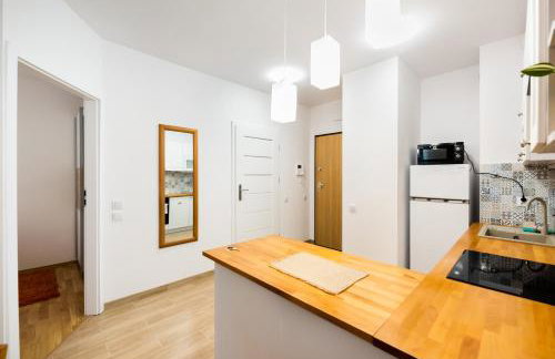 Metro Bemowo Colourful Apartment by BookingHost - Foto 11