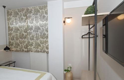 Pilea Luxury Apartments 2 - Photo 13