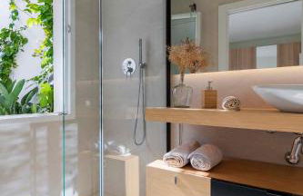 Agradable casa con patio interior. - Foto 8