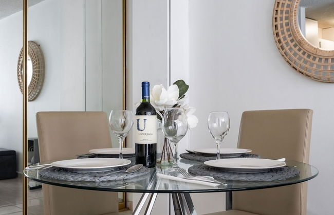 Luna Llena 1BDR Oceanview Pool - Photo 9