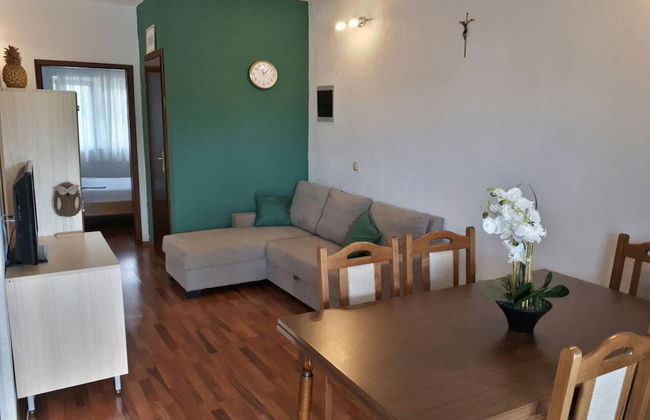 Lovely 2-bedroom Apartment in Poljica - Photo 9