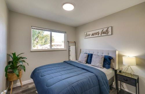 Quiet Pueblo Home with Pool Table, 5 Mi to Downtown! - Foto 14