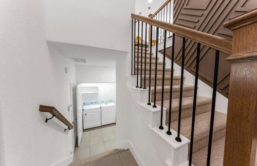 Luxury Oasis - Glam Decor, Putting Green, Arcade Fun & EV Station - Foto 52