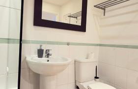 Modern spacious Studio opposite station II - Foto 4