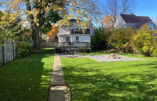 515Escape - Near downtown, private backyard, firepit, bbq, fun! - Foto 37