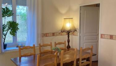 T2 Paisible Centre Commercy, Charme de l'Ancien - Foto 4