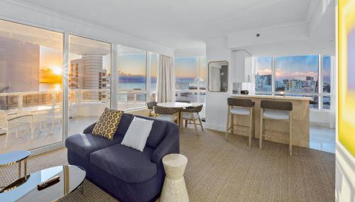 Fontainebleau Hotel Ocean View Fits 6! 1 BED/2 BA - Foto 2, room service