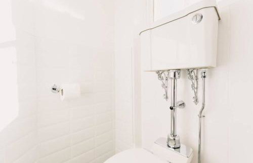 Stewart Apartment - A unique Apartment in countryside park with WIFI and access to bar and pool - Foto 15